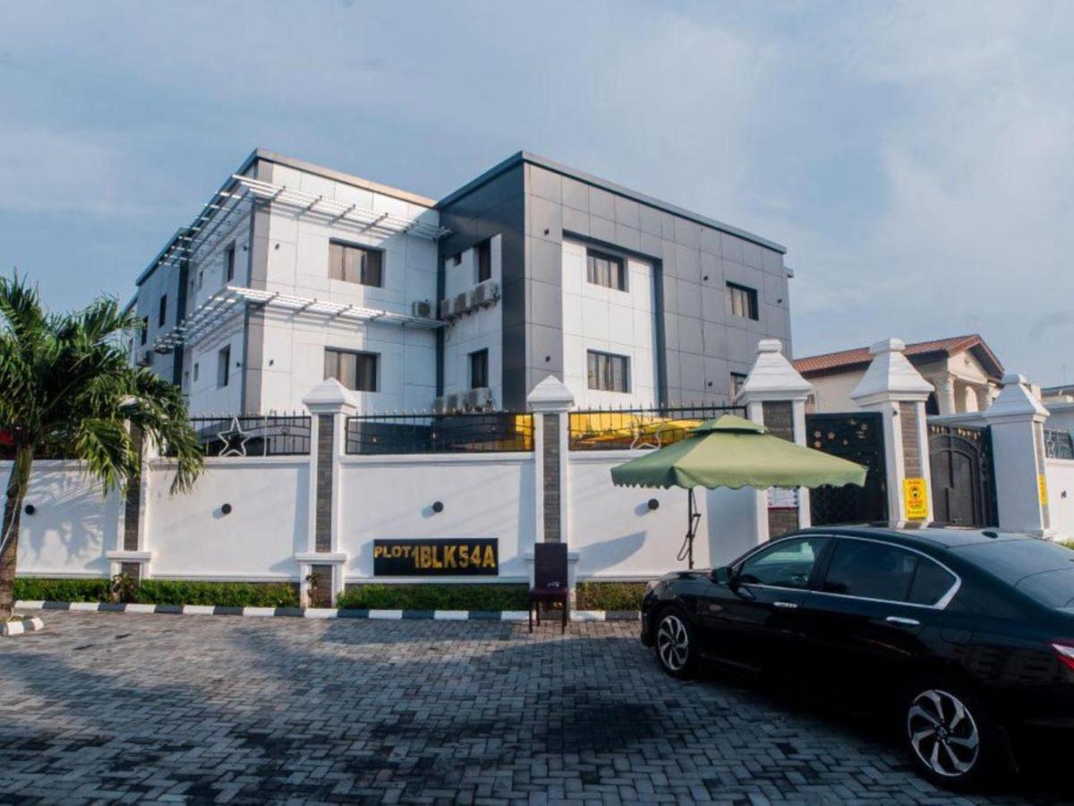 Pasadena Suites Lekki Exterior photo